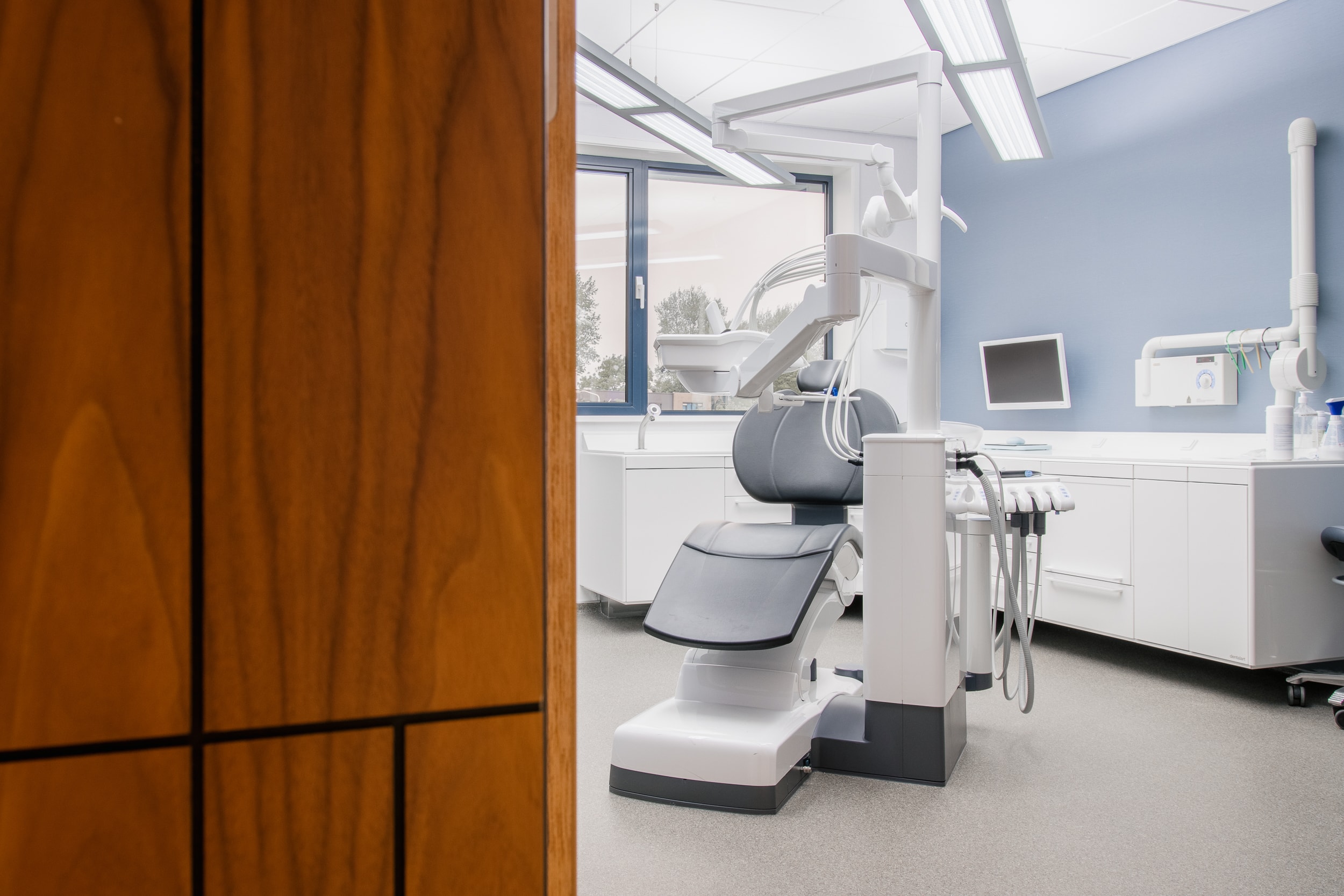 de-witte-brug-groepspraktijk-voor-tandheelkunde-implantologie-en